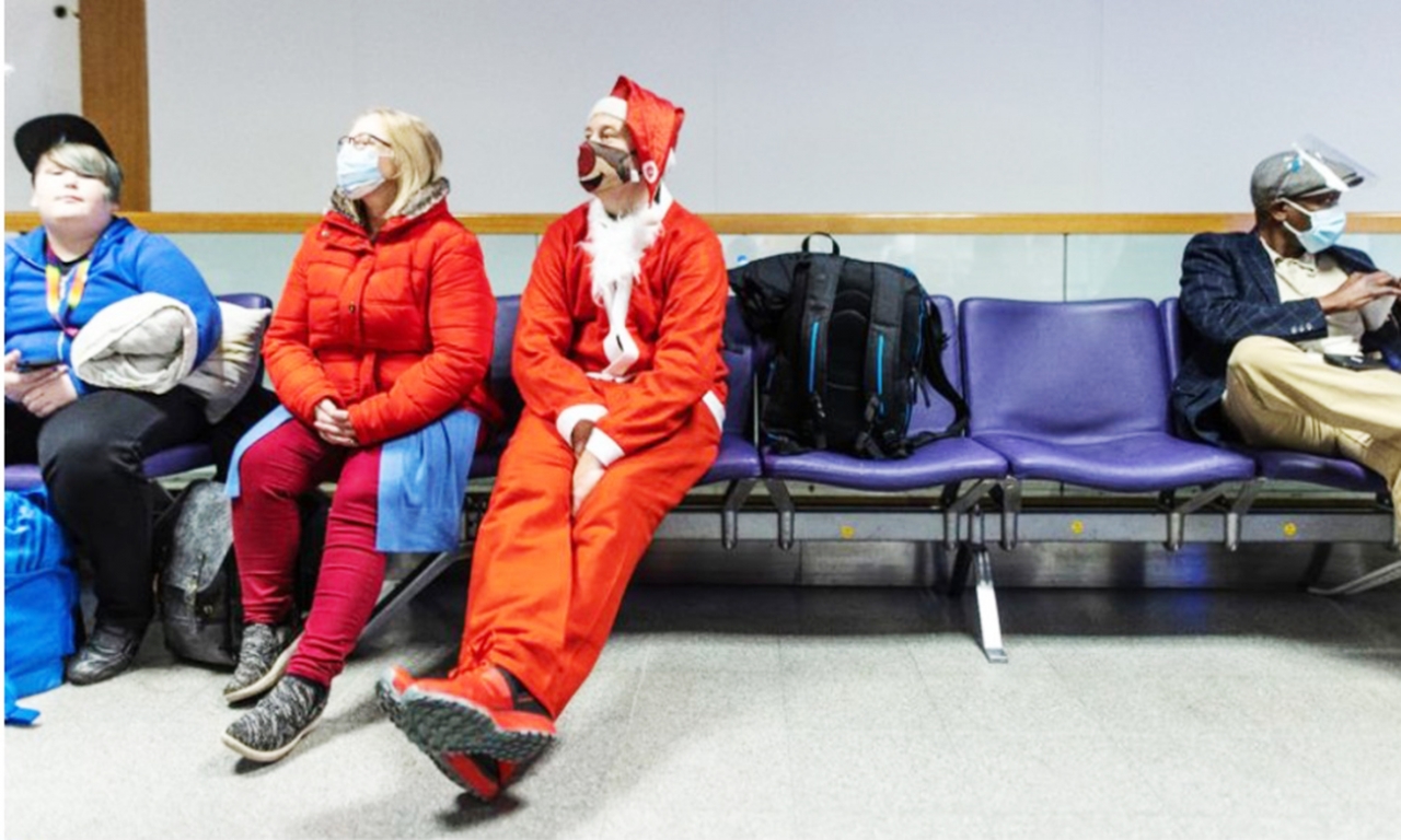 이번 영국의 변이 바이러스로 인해 불편한 크리스마스를 보낸 시민들./사진=Joel Goodman
